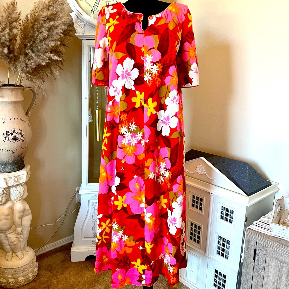 Vintage 60s REEF made in Hawaii Hawaiian Muumuu Aloha Dress